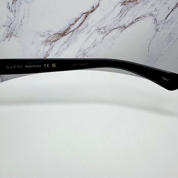 New GUCCI Sunglasses - Picture 8 of 16